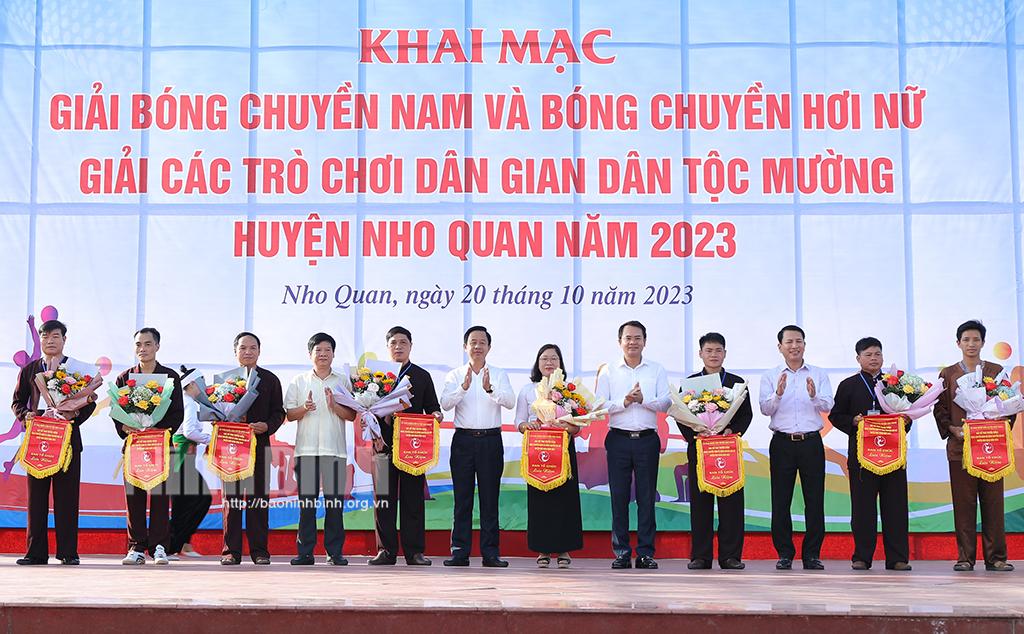 Khai mạc Giải thể thao truyền thống, Giải các trò chơi dân gian dân tộc Mường huyện Nho Quan năm 2023