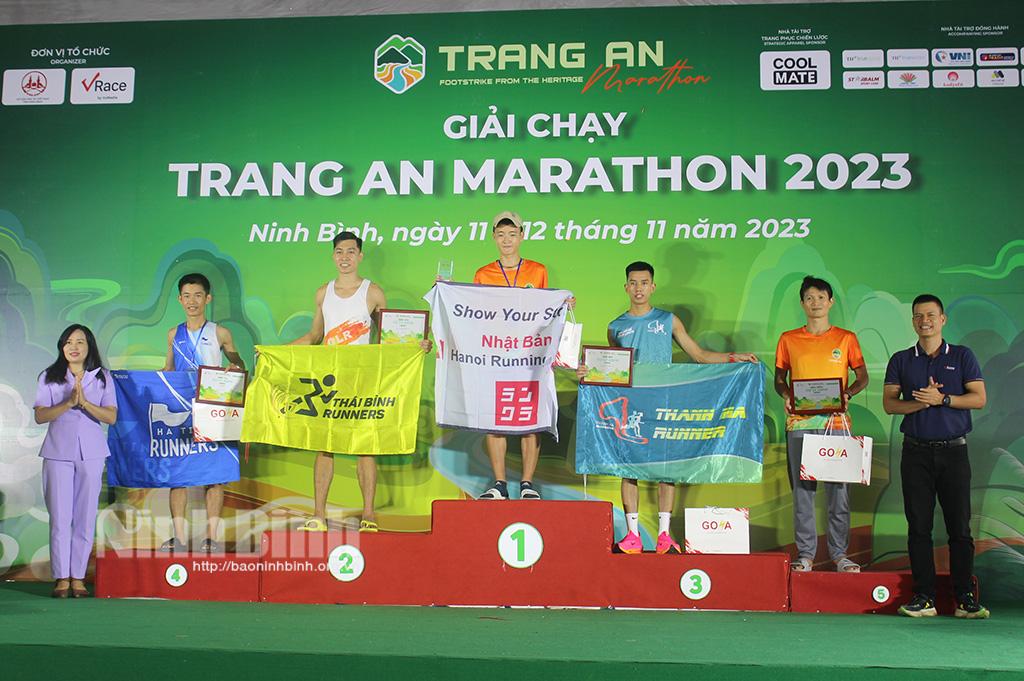 Bế mạc và trao thưởng Giải chạy việt dã Tràng An Marathon năm 2023